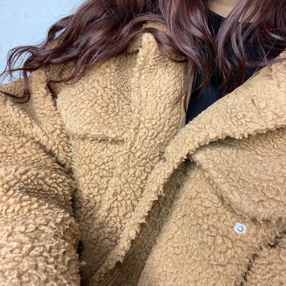 American Eagle Coat - Picture 6 of 10